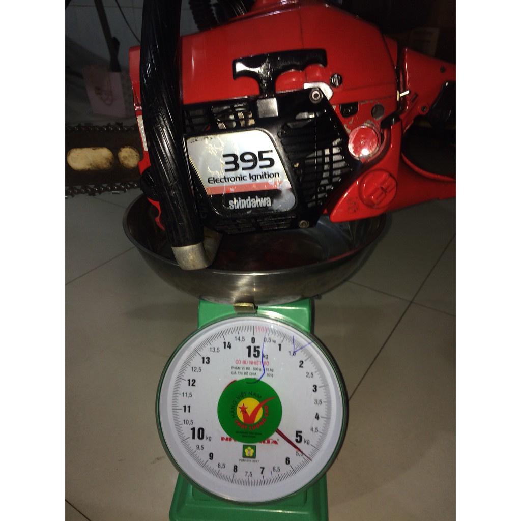 Máy cưa xích chạy xăng ShinDaiWa 395 - Hàng bãi còn đẹp 90% #