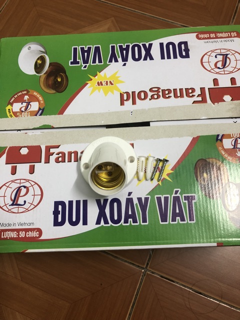 BỘ 10 ĐUI XOÁY VÁT TREO TƯỜNG LOẠI CHUẨN E27.