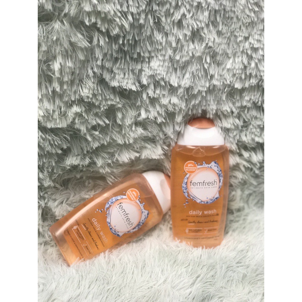 Dung dịch vệ sinh phụ nữ Femfresh UK 250ml chính hãng