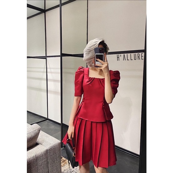Set váy Hallure new giật tag size XS