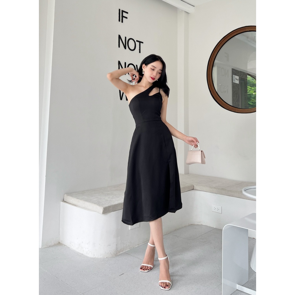 Đầm thiết kế Wonderhouse chéo dây xẻ tà form dài đi tiệc, dạo phố sang chảnh - Faya Dress