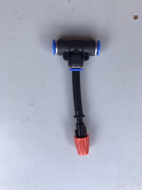 Bộ béc nhựa cam tưới cây tưới rau có chỉnh tia bộ đã kèm nối nhanh T và khớp nối dây và đầu béc