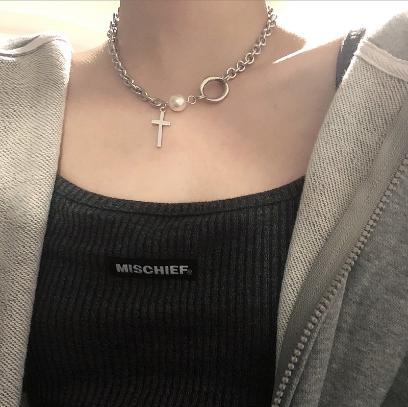 Dây Chuyền Mặt Hình Thánh Giá Đính Ngọc Trai Phong Cách Hiphop Thời Trang 23374