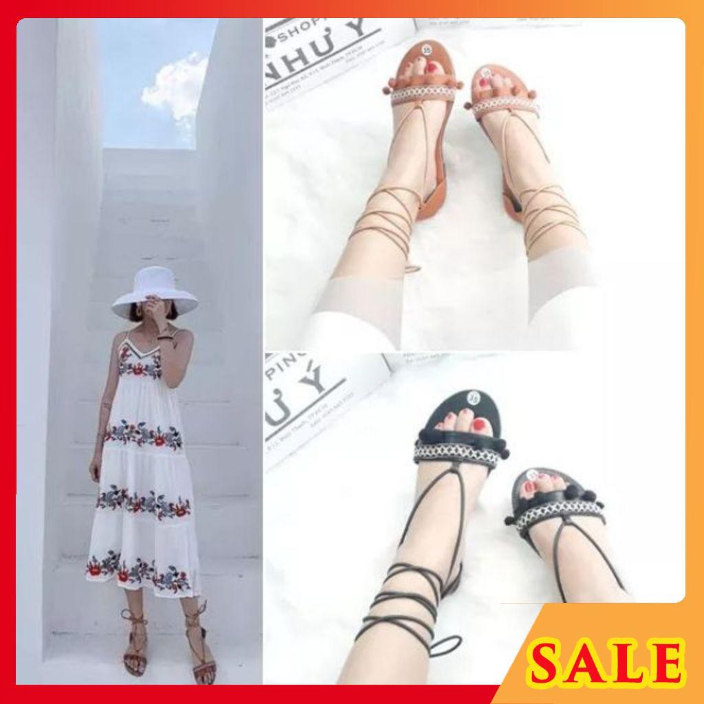 Sandal cột dây thổ cẩm