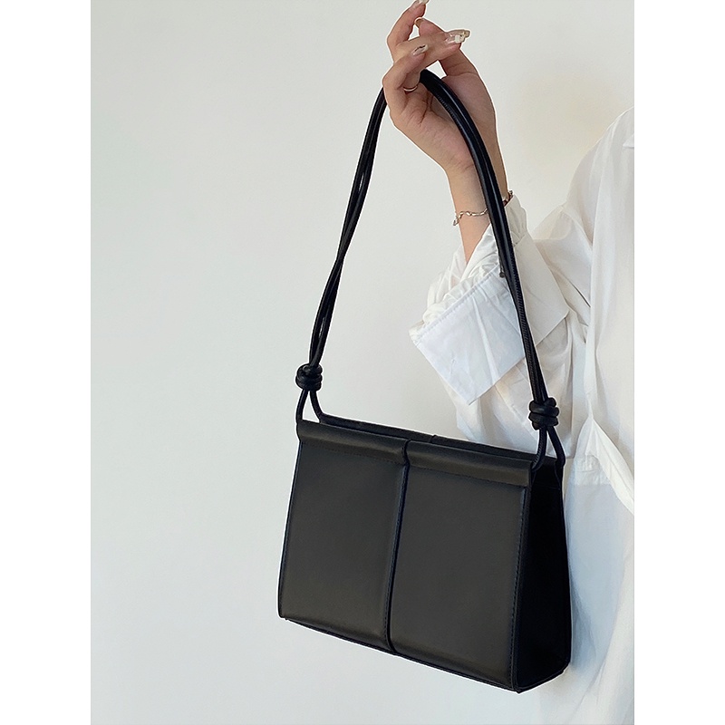 Túi Đeo Chéo Dáng Vuông Nhỏ Thiết Kế Mới Cao Cấp Thời Trang Cho Nữ