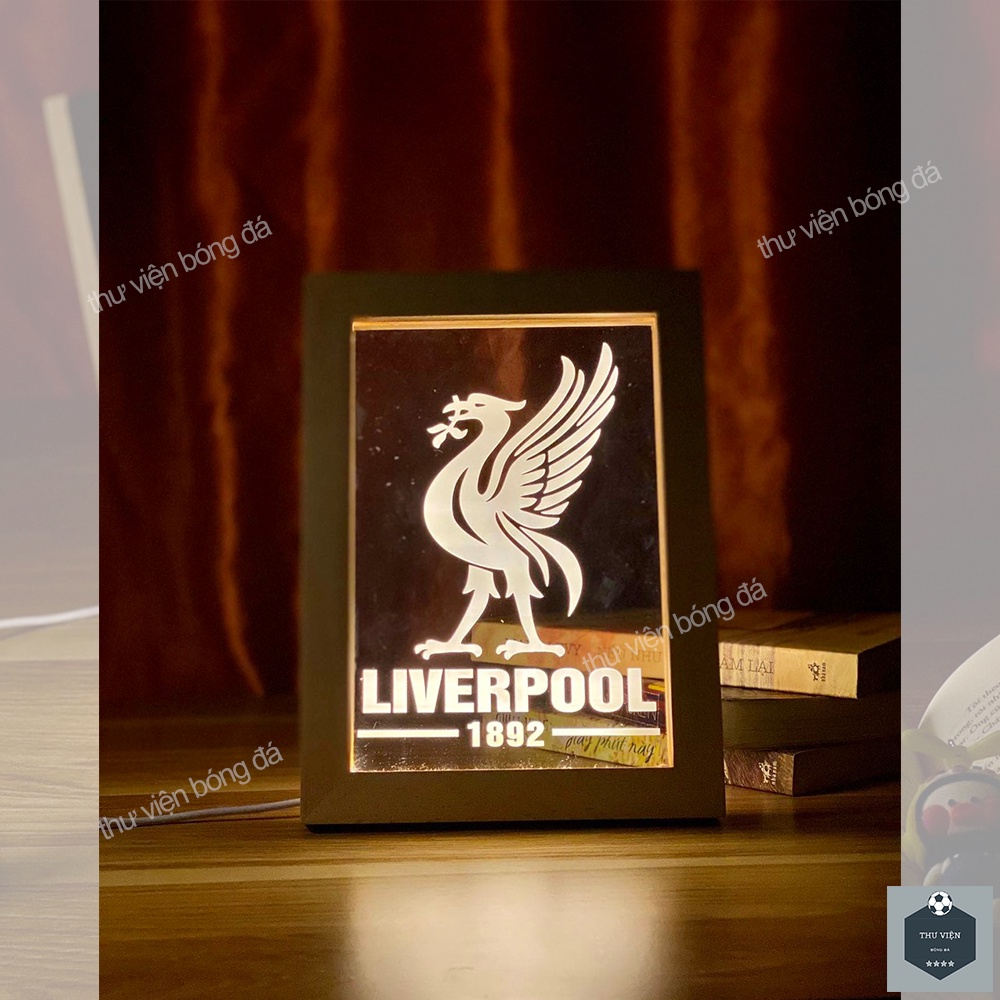 Đèn Liverpool, Tranh Logo Trên Áo Liverpool Trang Trí Bàn Làm Việc, Làm Quà - Áo Liverpool