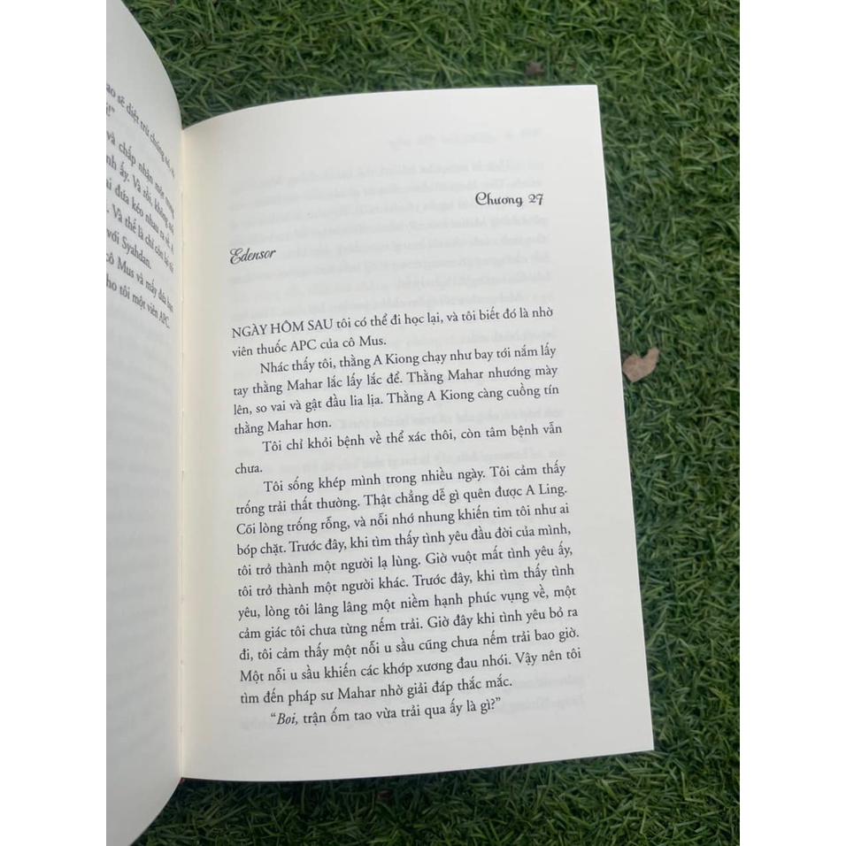 Sách - Chiến Binh Cầu Vồng - Andrea Hirata - Bình Book - bản cứng in giới hạn 500c