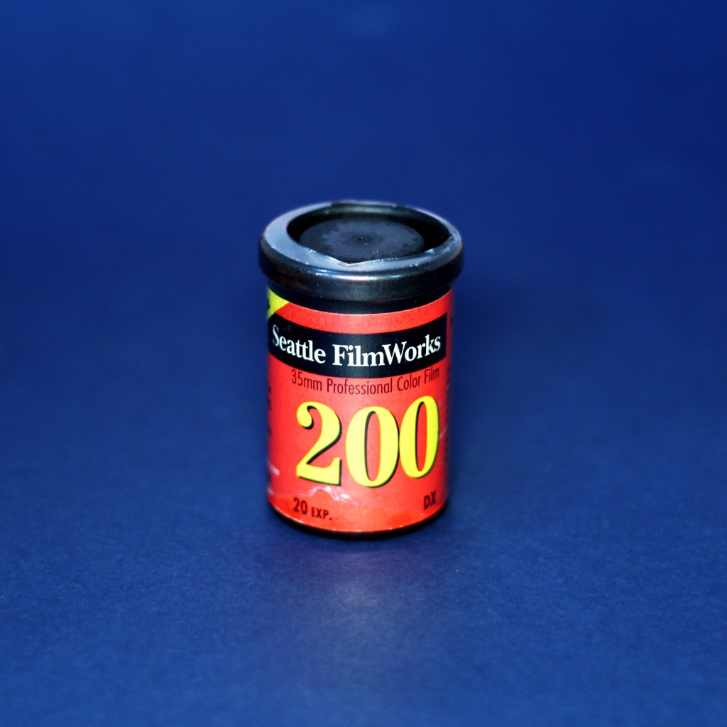 Film chụp ảnh outdate Seattle FilmWorks 200