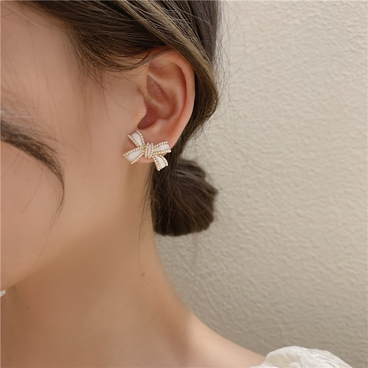 Bông tai mạ bạc 925 hình nơ đính ngọc trai dễ thương phong cách Hàn Quốc thời trang cho nữ