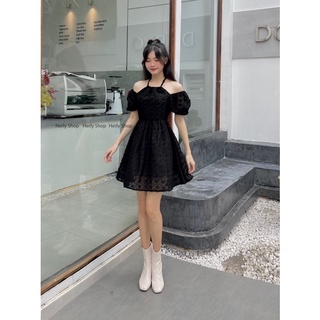 ĐẦM XOÈ CỔ YẾM TAY BỒNG