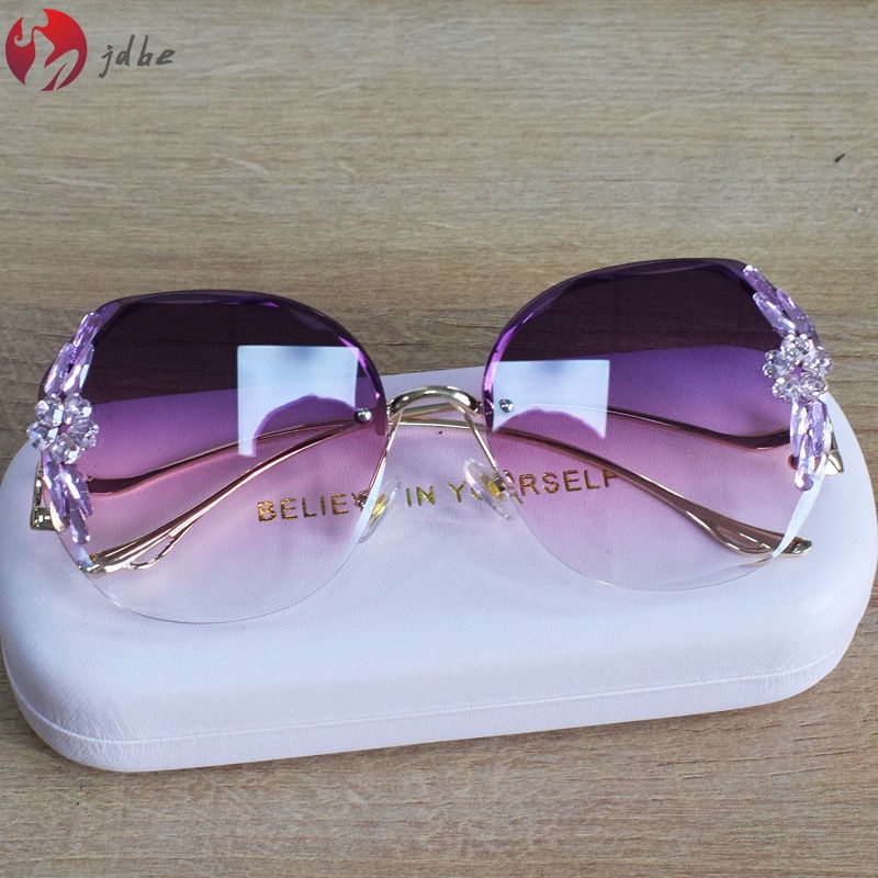 Kính Mát Đính Đá Màu Gradient Thời Trang Dành Cho Nữ