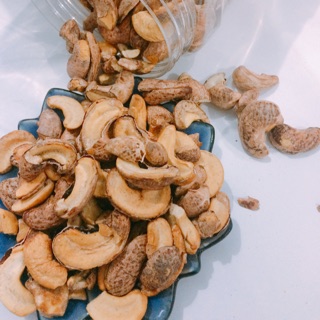 Hạt điều rang muối vỡ hộp 500g