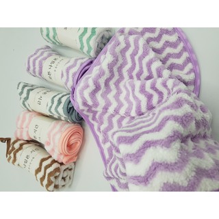 Khăn mặt bông mềm khổ 30*50cm (ảnh shop tự chụp)