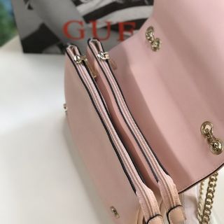 Túi Guess Handbag