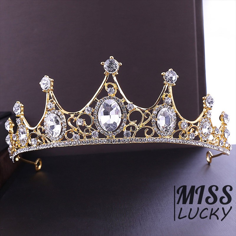 Vương miện đính đá sang trọng lấp lánh cho cô dâu