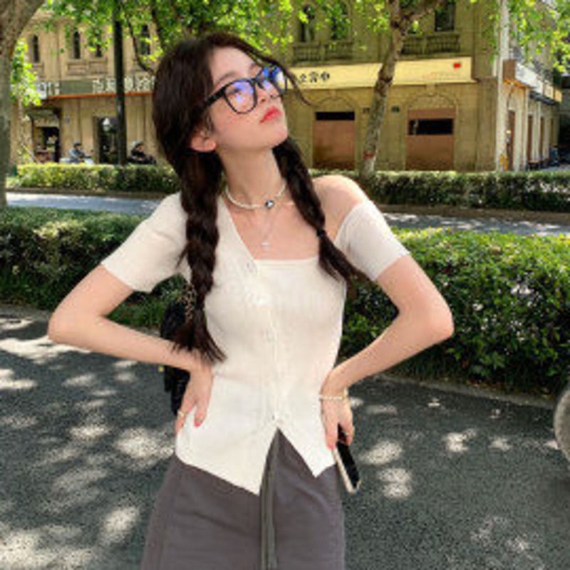 Áo Thun Dệt Kim Tay Ngắn Dáng Ôm Màu Đen Trơn Quyến Rũ Dành Cho Nữ