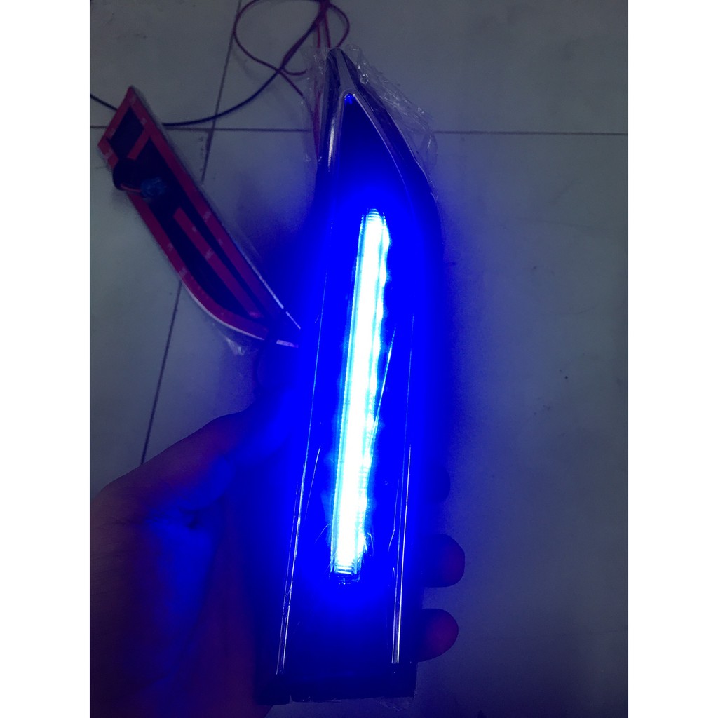 Đèn xi nhan hông sport dùng cho cruze,lacetti CDX và nhiều dòng oto khác.