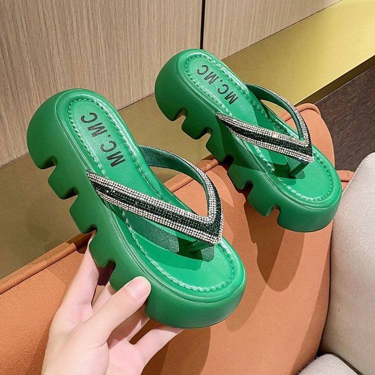 Dép Xỏ Ngón Đế Dày Thời Trang Đi Biển Mùa Hè Mới