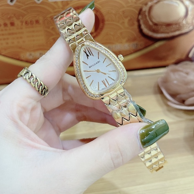 Đồng hồ đeo tay nữ Bvlgari sang chảnh, đính đá quanh viền sang trọng, dây thép đúc đặc không gỉ BH 12 tháng