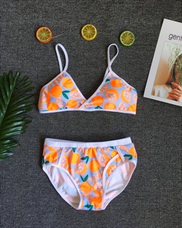 Bikini trái cam vitamin C