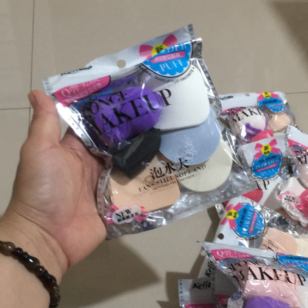 NO: 6577 Bộ 6 Bông phấn tán kem, trang điểm siêu tiện lợi Keli giao mẫu ngẫu nhiên