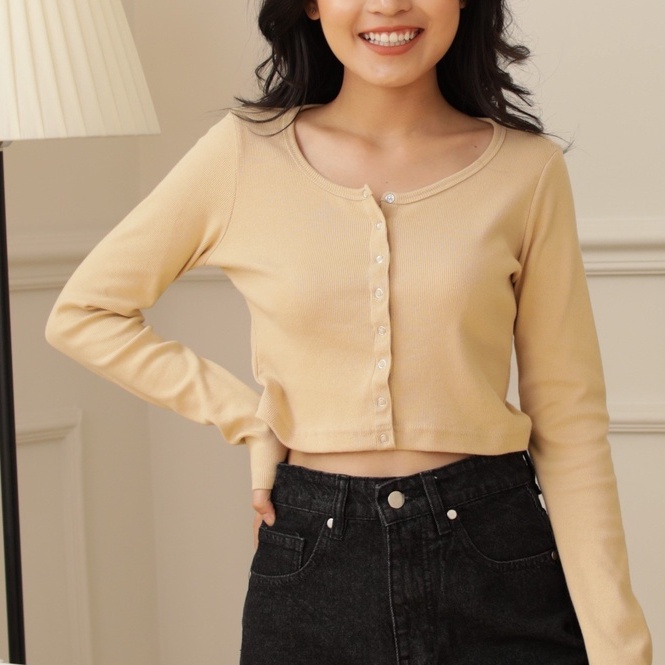 Áo Croptop tay dài full nút màu nude đậm