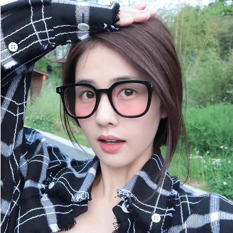 Kính Mát Chống Nắng Gọng Đen Tròng Màu Nâu Gradient Thời Trang 2022 Cho Nữ