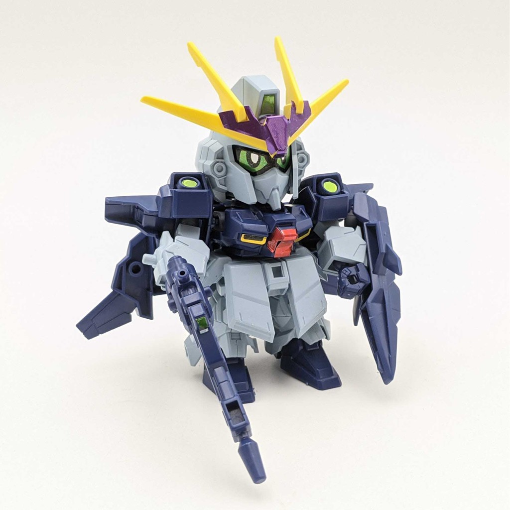 Mô hình lắp ráp Gundam SD Build Strike Full Package