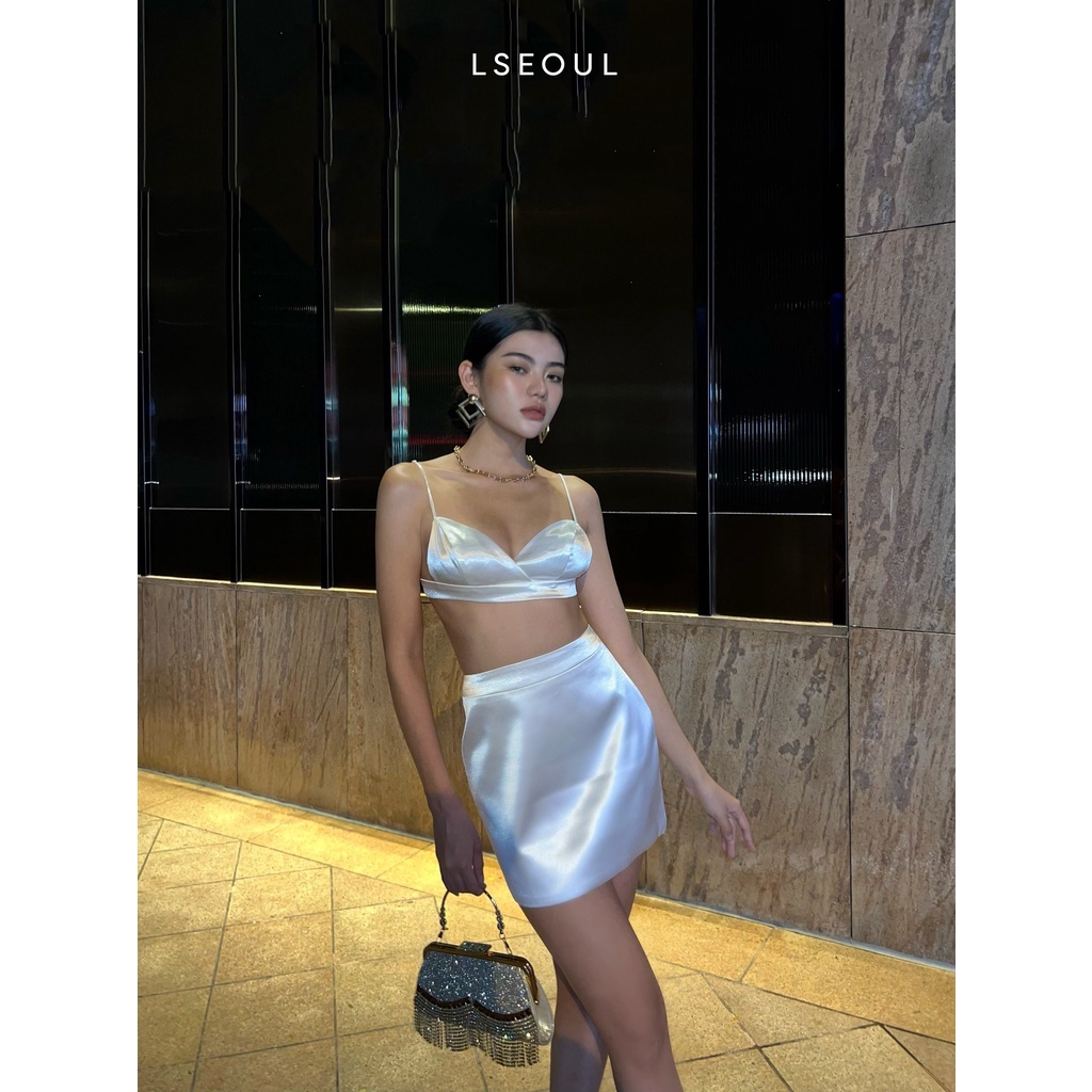 Áo Bra 2 Dây Ngực Chéo LSEOUL A2564 Chất Lụa Sang Trọng Quyến Rũ Gợi Cảm Phù Hợp Đi Tiệc