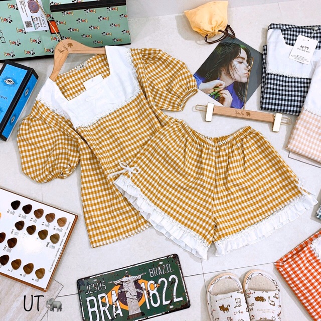 Bộ đùi kẻ thô viền ren cổ phối trắng | BigBuy360 - bigbuy360.vn