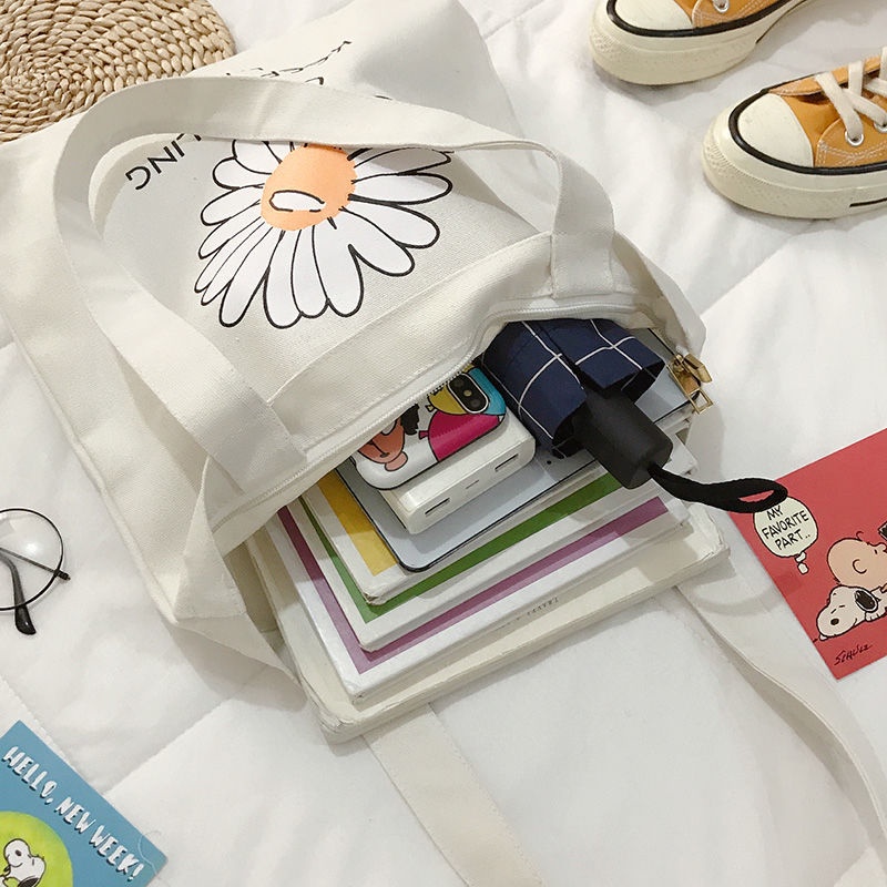 Túi Tote Vải Canvas In Họa Tiết Màu Trắng Đen Phối Khóa Kéo Đơn Giản Phong Cách Hàn Quốc