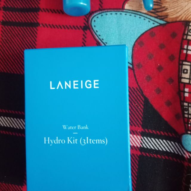Bộ kít 3 món đi du lịch của laneige