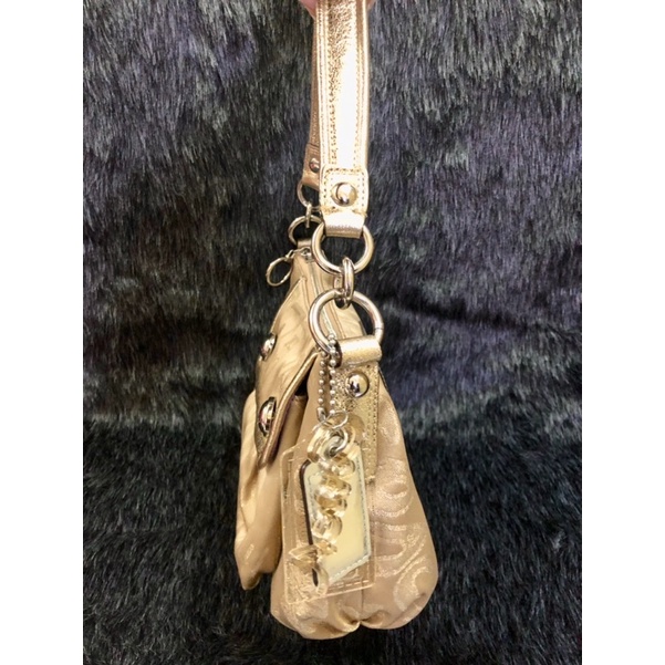 💚 đeo vai, kẹp nách màu vàng phối da ánh kim hiệu của Co.a.ch•