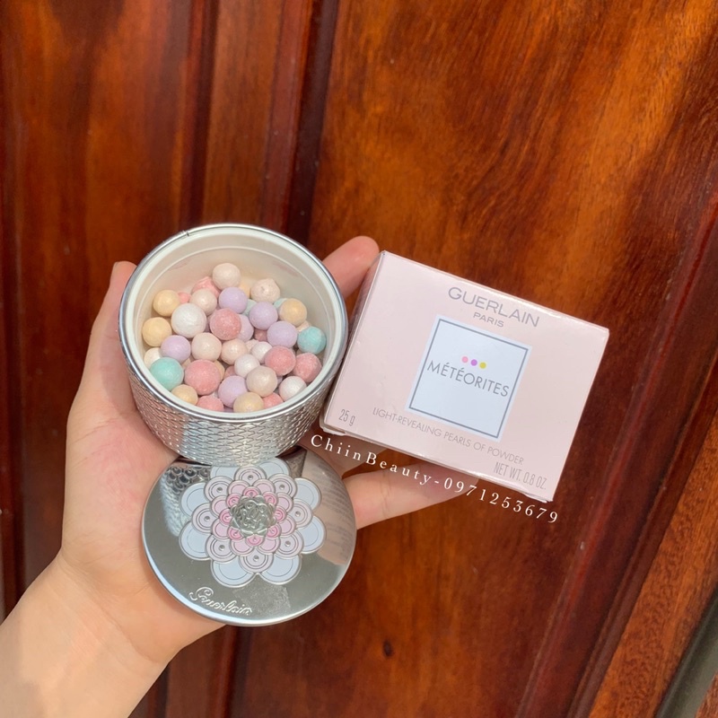 Có Bill - Phấn phủ bột Guerlain Meteorite Light Reavling Pearls of Powder