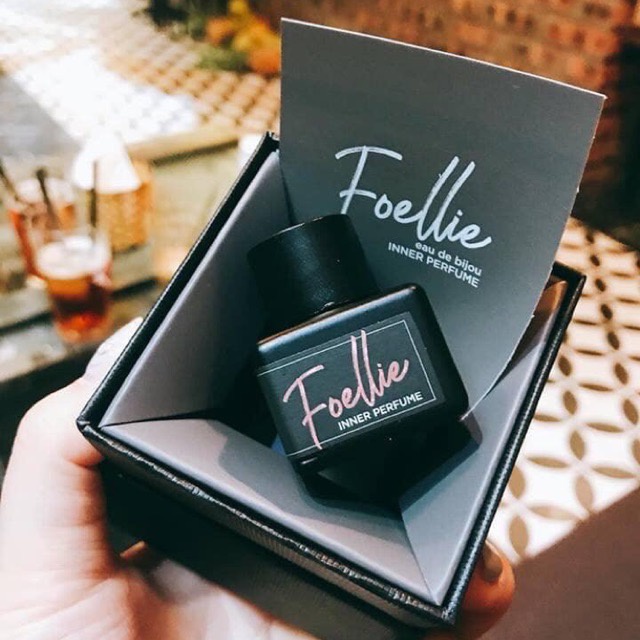 NƯỚC HOA VÙNG KÍN FOELLIE ĐEN + ĐỎ