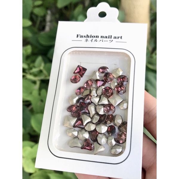 Đá khối chân nhọn mix hình 50 viên - Đá đính móng nail