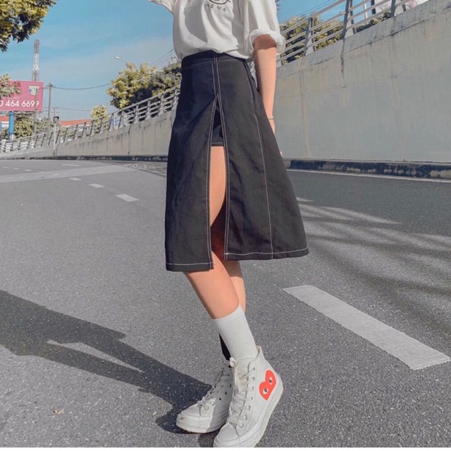 CHÂN VÁY XẺ [HYON SKIRT]