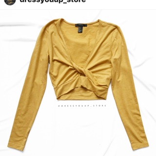 Áo croptop f21