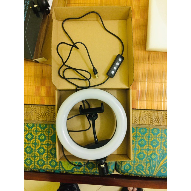 [BH 6 THÁNG] Đèn LiveStream 20cm .Hỗ trợ ánh sáng Chụp Ảnh, Make Up Trang Điểm. 3 Chế Độ Sáng | BigBuy360 - bigbuy360.vn
