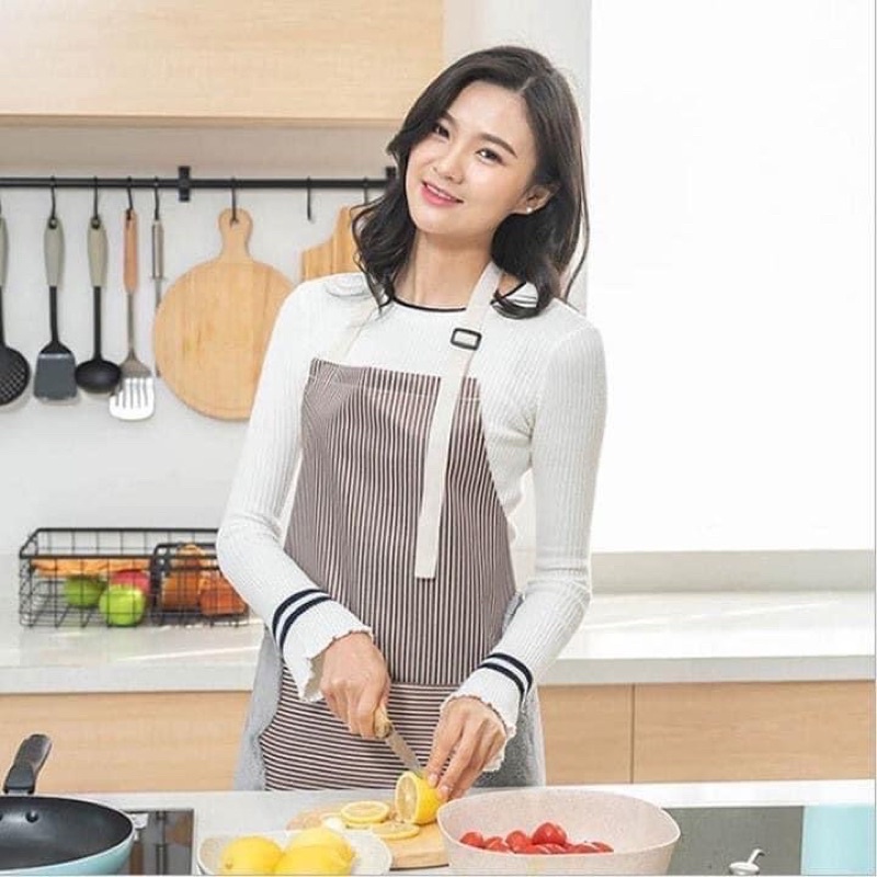 Tạp Dề Hoa Chống Nước