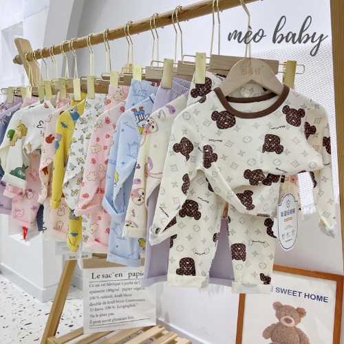 Bộ quần áo thu đông cho bé trai, bé gái chất cotton đẹp co dãn tốt của Tongbeijia kids mẫu mới nhất cho bé 1- 5 tuổi