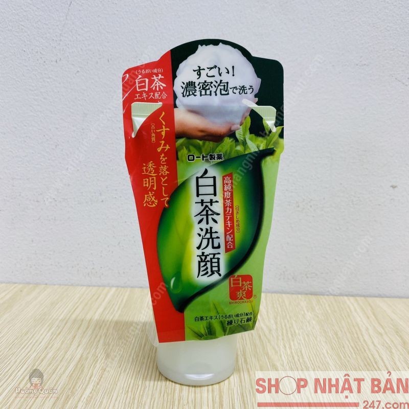 Sữa Rửa Mặt trà xanh Rohto tạo bọt Nhật Bản