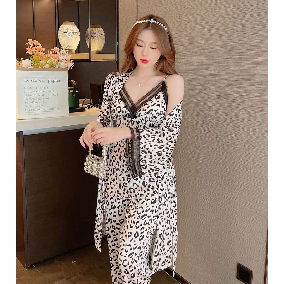 Bộ Đồ Ngủ Lụa 3 Món Phối Ren Gợi Cảm Dành Cho Nữ