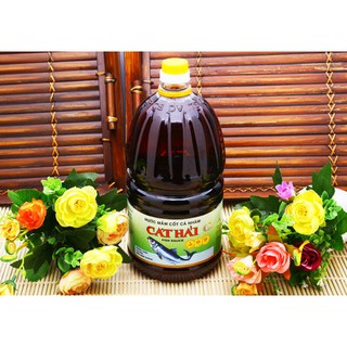 Nước Mắm Cát Hải Cốt Cá Nhâm Can 2 lít