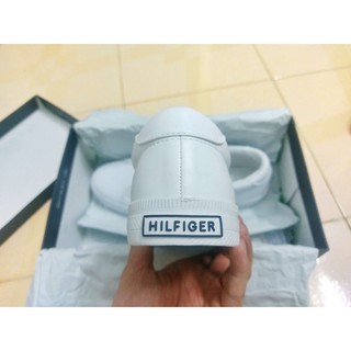 Giày Tommy Hilfiger Laven Nút Vàng