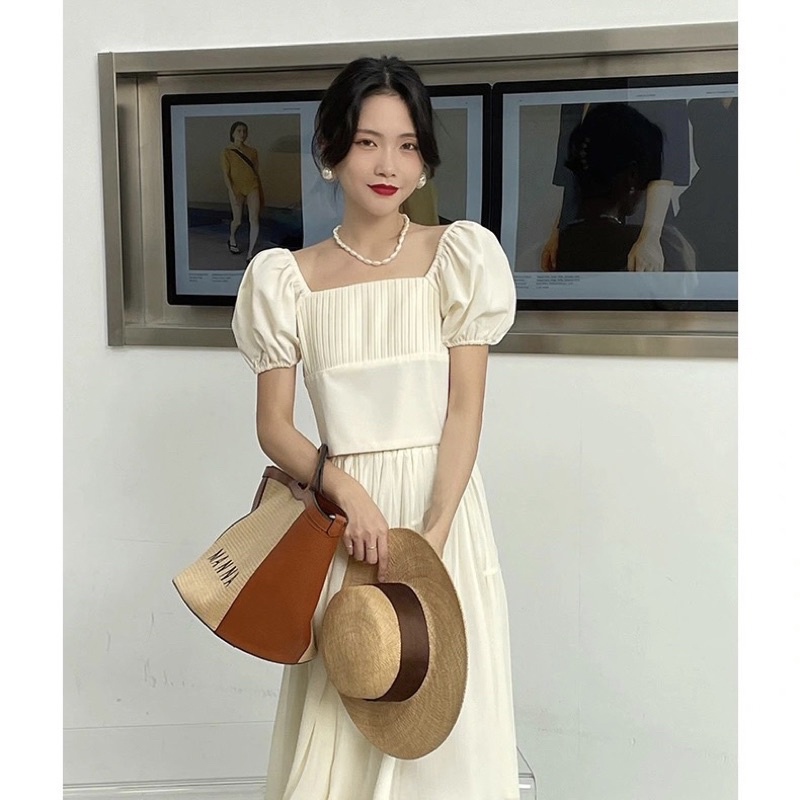 Áo Tay Bồng Tiểu Thư Cổ Vuông Nữ Màu Xanh Bơ Đen Trắng Chất Len Mongtoghi Dệt Kim Style Hàn Quốc Nữ Tính Mặc Đi Làm