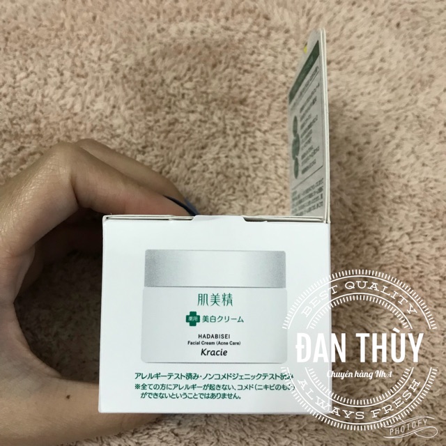 Kem dưỡng da mụn Kracie Hadabisei Facial Cream (Acne Care)