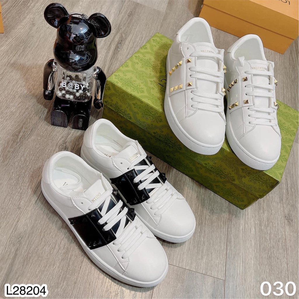 Giày thể thao ☀ FULL BOX BILL GIẤY GÓI ☀ Giầy sneaker Valentino tán đinh fullbox