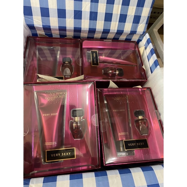 SET  Victoria’s Secret Very Sexy Mist &amp; Lotion Gift Set