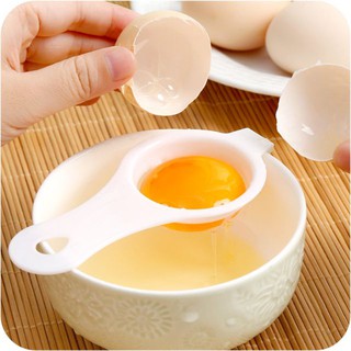 Dụng cụ tách lòng đỏ trứng cakeshop hcm